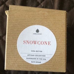 Jewelscent jewelry bath bomb brand new Snowcone